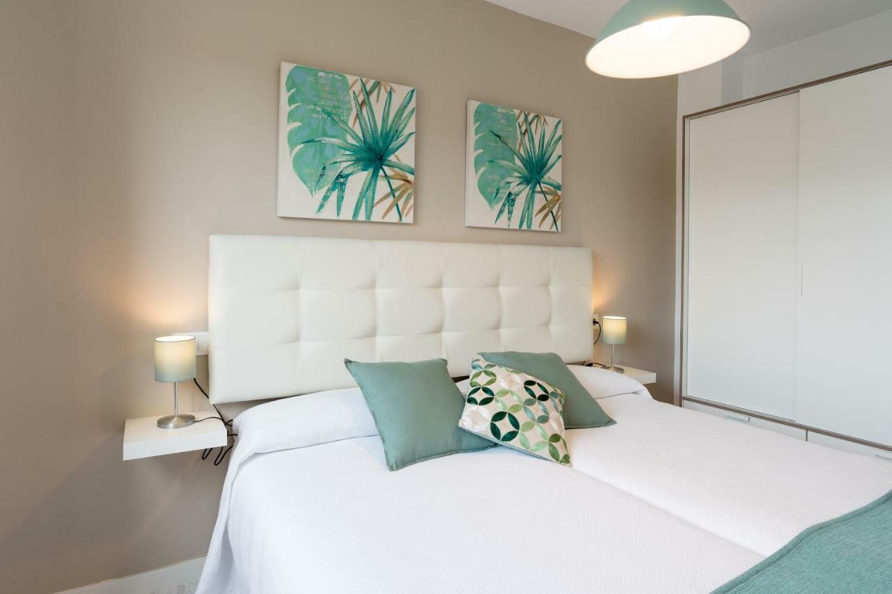 Gran Apartamento 4 hab. 8 pers. Parking incluido Malaga Bagian luar foto