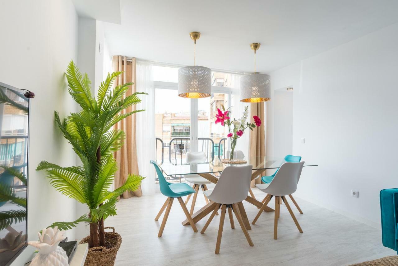 Gran Apartamento 4 hab. 8 pers. Parking incluido Malaga Bagian luar foto